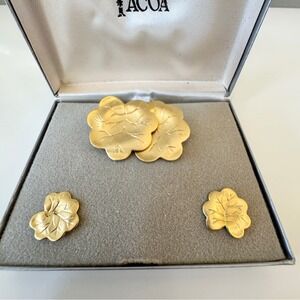 Vintage TACOA‎ Gold Tone Flower Brooch and Earrings Set Designer Jewelry